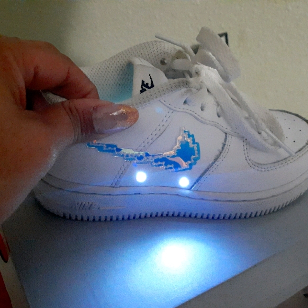 Exclusive light up air force 1